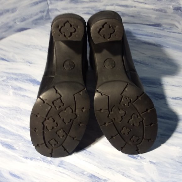 Timberland Black Anime Lace-up Heeled Boots size 8.5M - Picture 10 of 11